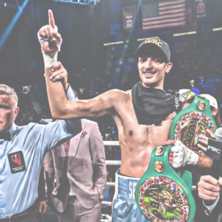 Sebastián Fundora brilla con luz propia al retener su título en Las Vegas
