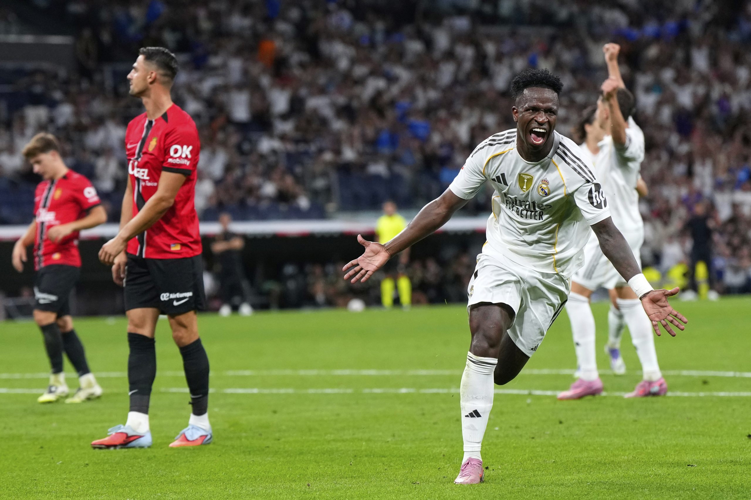 Real Madrid busca recortar distancias con el Barcelona en Mallorca