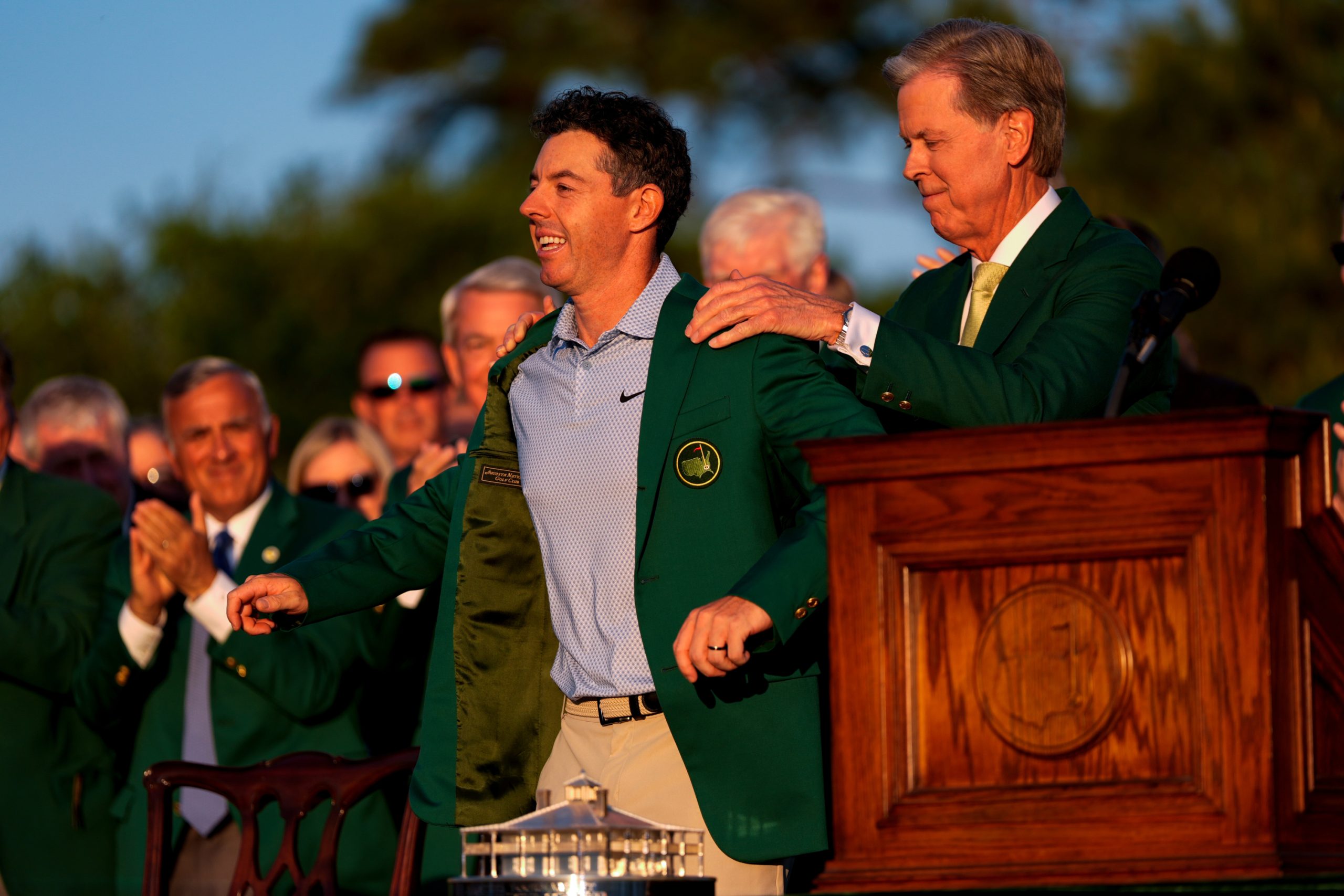 ¡McIlroy Hace Historia en Augusta! Revalida su Título y Se Cuela en el Olimpo del Golf