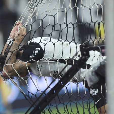 Corinthians y Palmeiras protagonizan un épico empate en el Clásico Paulista