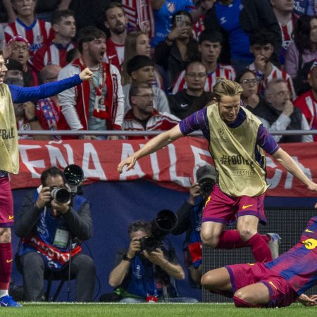 Ferran Torres brilla en el Metropolitano: un héroe a medio camino
