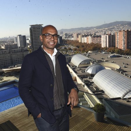 Del barro de Sao Paulo a la gloria: La increíble infancia de Marcos Senna, forjada en la humildad y el fútbol descalzo