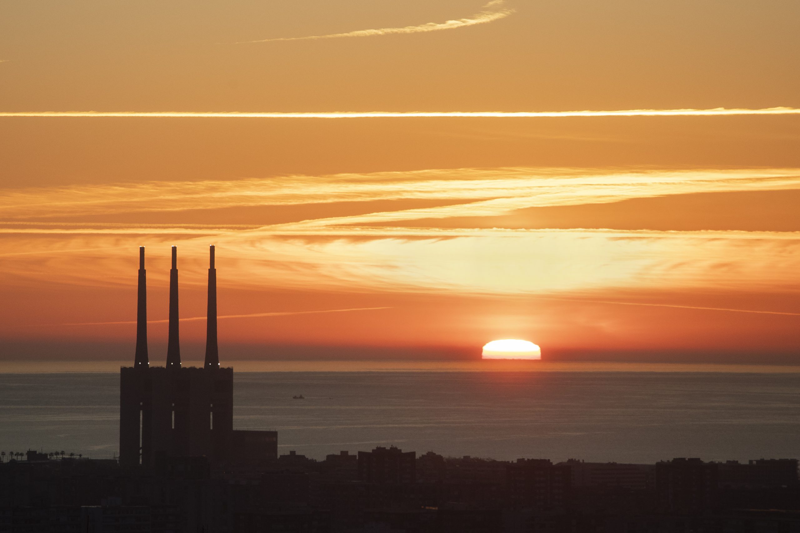 ¡El Sol Regresa a Barcelona! El Calor Se Impone Tras un Mayo de Contrastes Climáticos