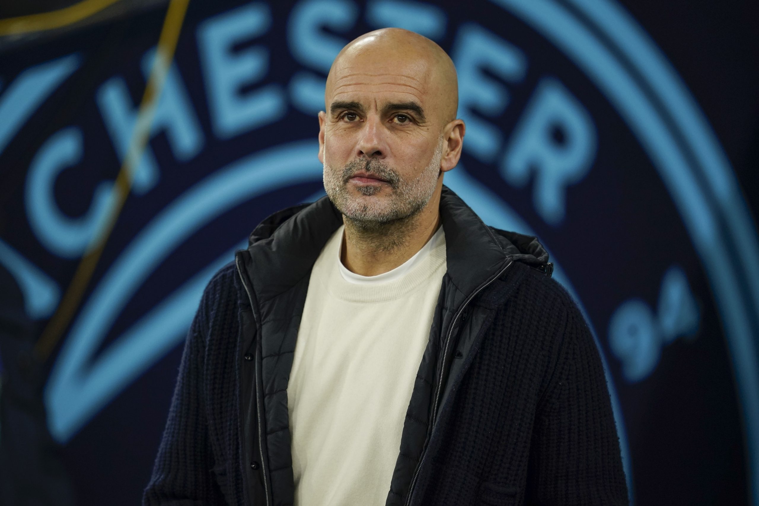 ¡Adiós, Maestro! El Etihad se viste de gala para honrar a Pep Guardiola con tribuna y estatua