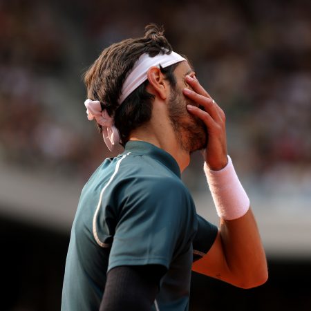 Roland Garros: La Sombra de Alcaraz y el Ascenso Imparable de Sinner Marcan un Torneo de Infarto