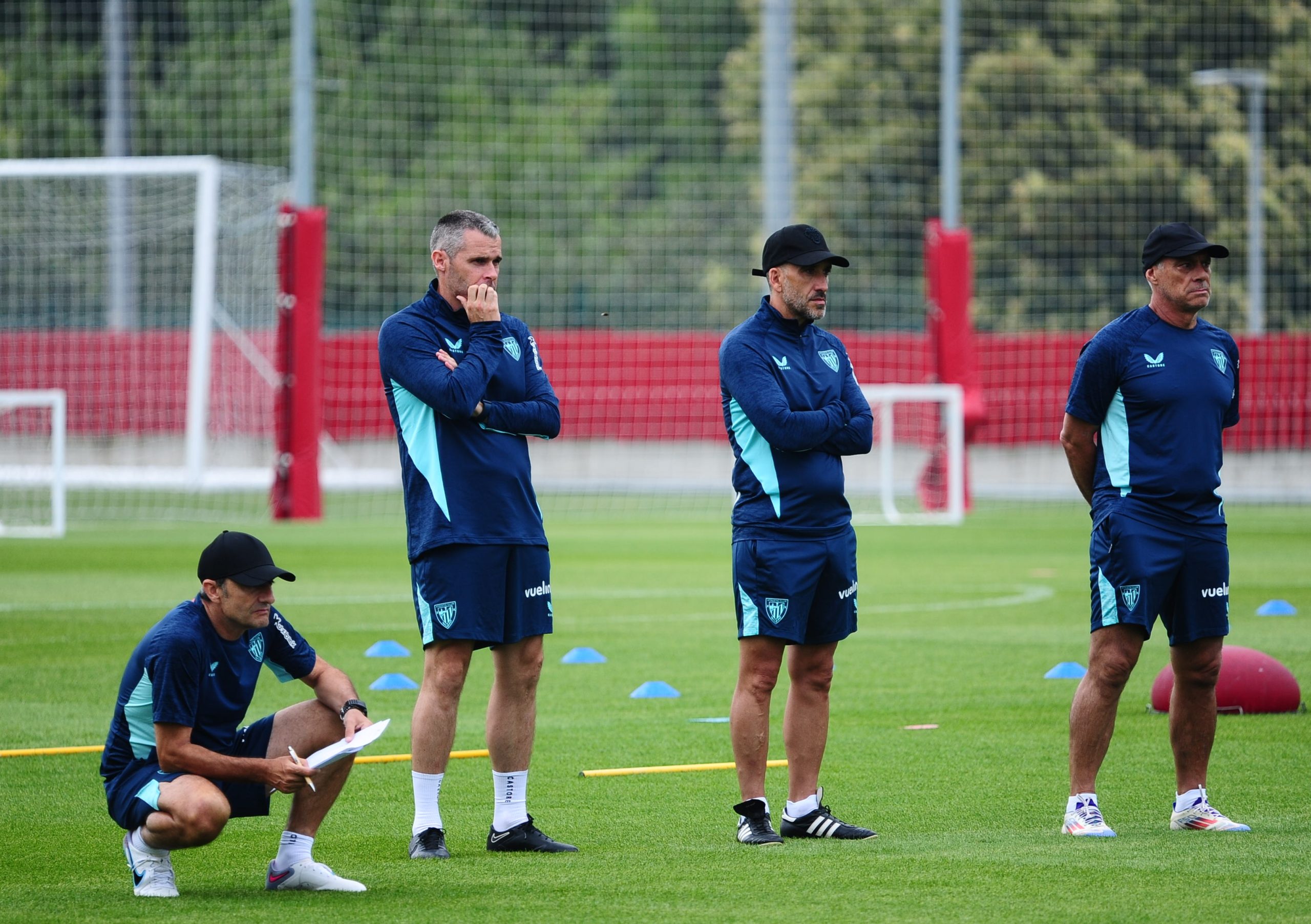 El Athletic Inicia una Revolución en su Cuerpo Técnico: Terzic Toma las Riendas y Se Despide de Pilares Históricos
