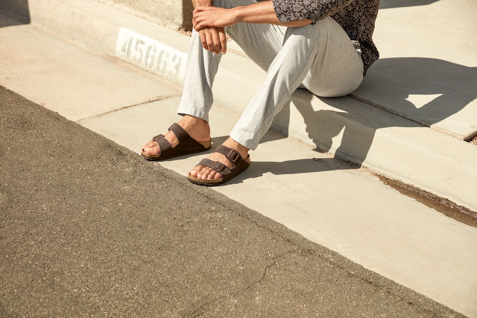 ¡El Verano Tiene un Nuevo Campeón en Comodidad y Estilo: Birkenstock Domina la Temporada!
