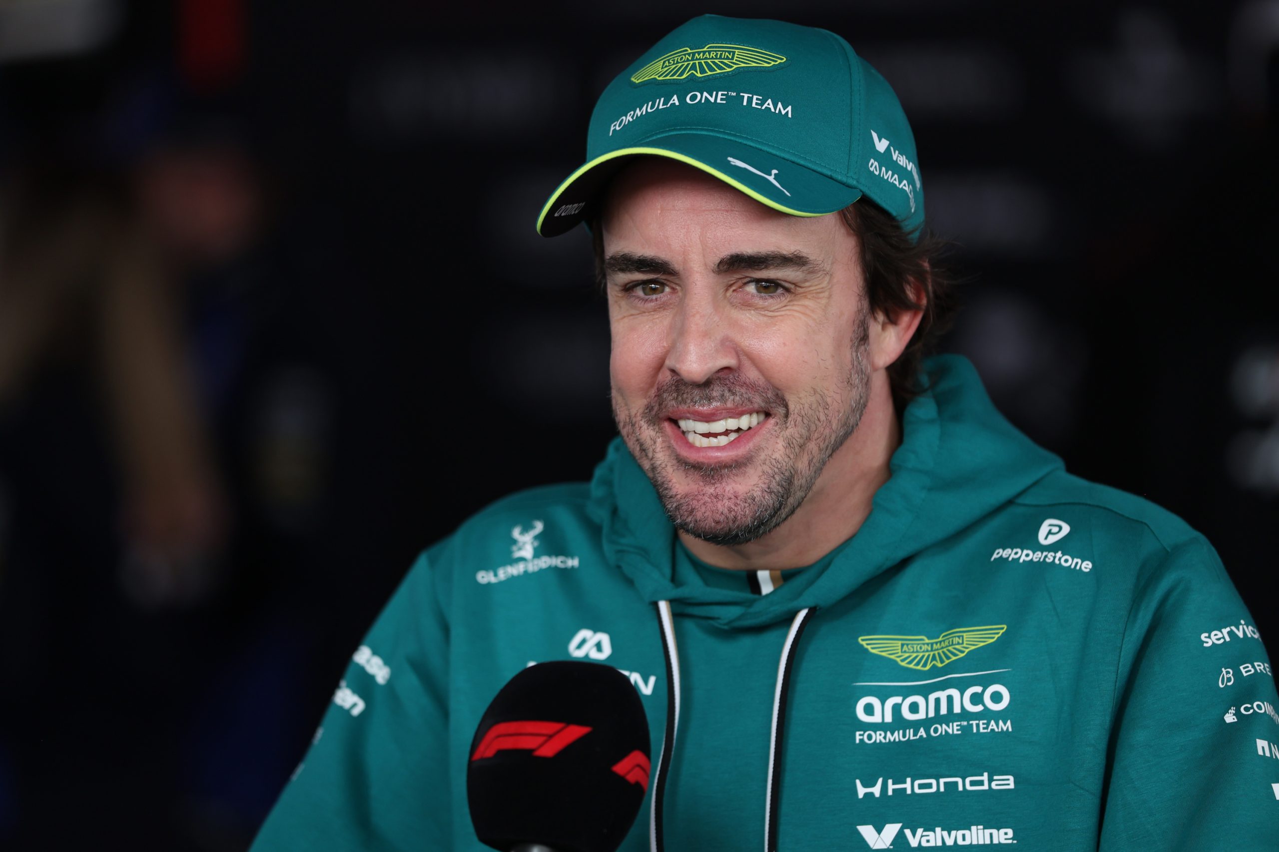 Alonso, la Paciencia como Bandera: ¿Cuándo Llegará la Revolución en Aston Martin?