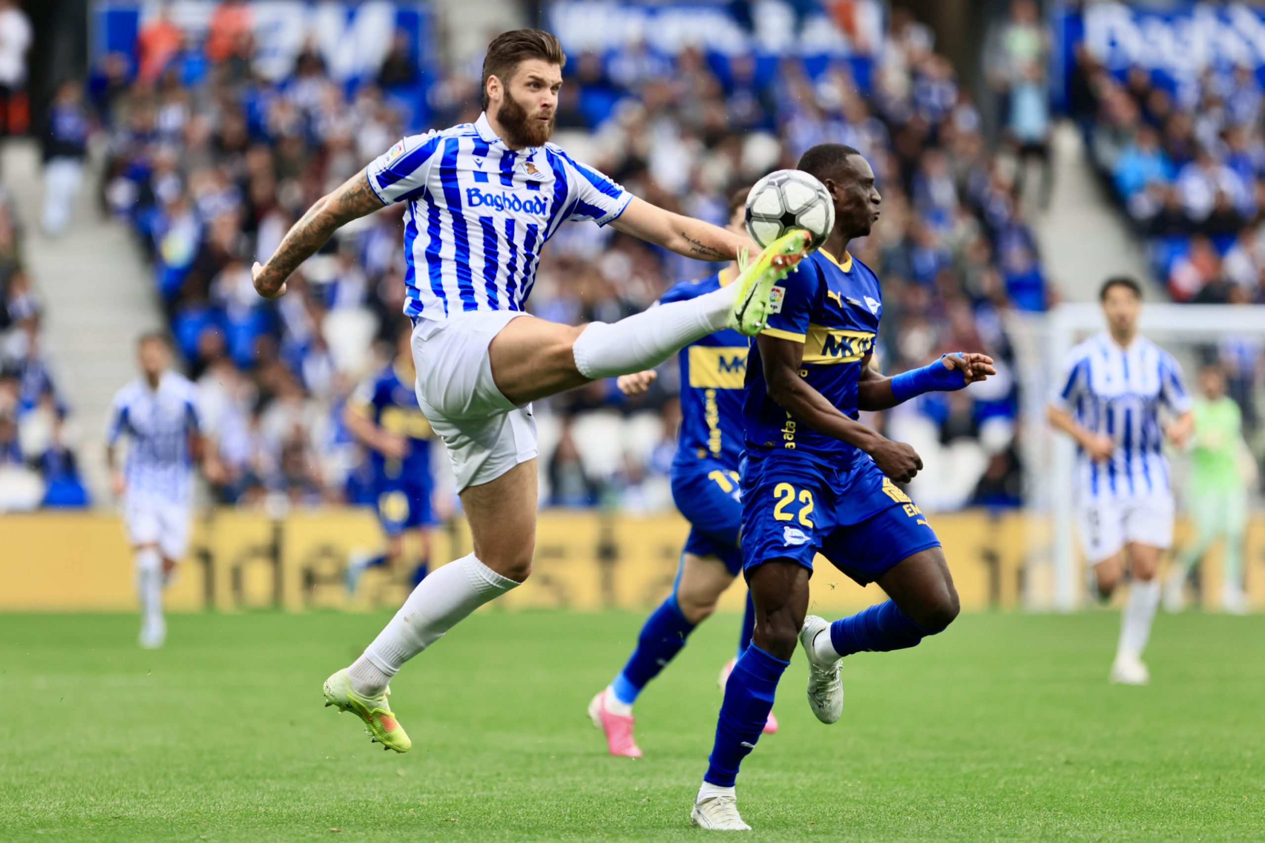 ¡Adiós con Sabor a Campeón! Duje Caleta-Car Deja la Real Sociedad Tras una Temporada de Infarto
