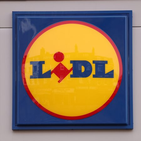 Lidl Revoluciona el Descanso: La Almohada Aloe Vera Emma que Promete Noches de Oro