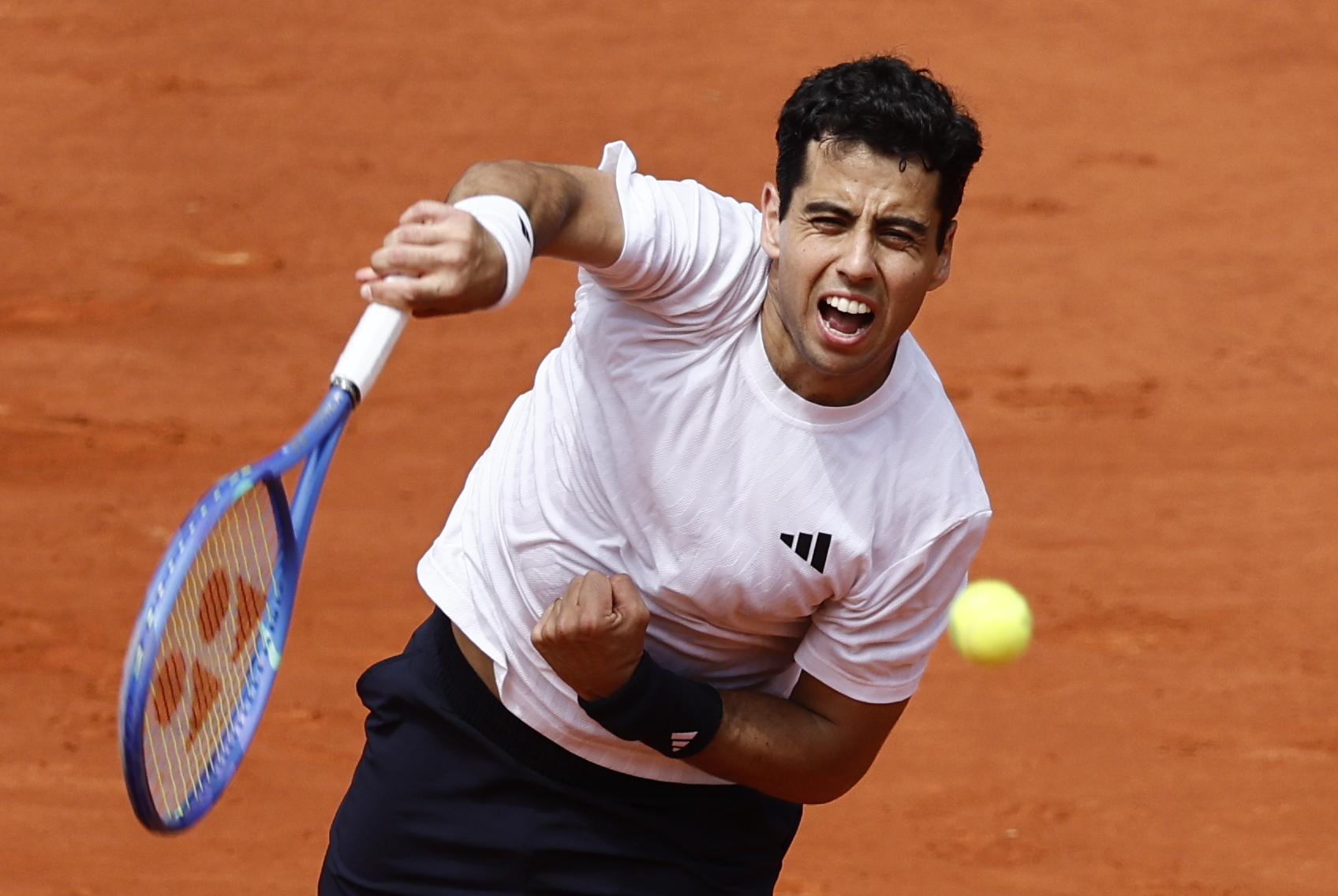 Munar Cae en Ginebra: Adiós a las Semifinales y la Mirada Puesta en Roland Garros