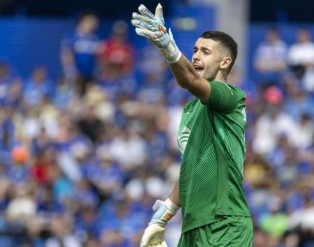 Joan Garcia, ¿El Nuevo Guardián Legendario del Zamora en su Debut con el Barça?