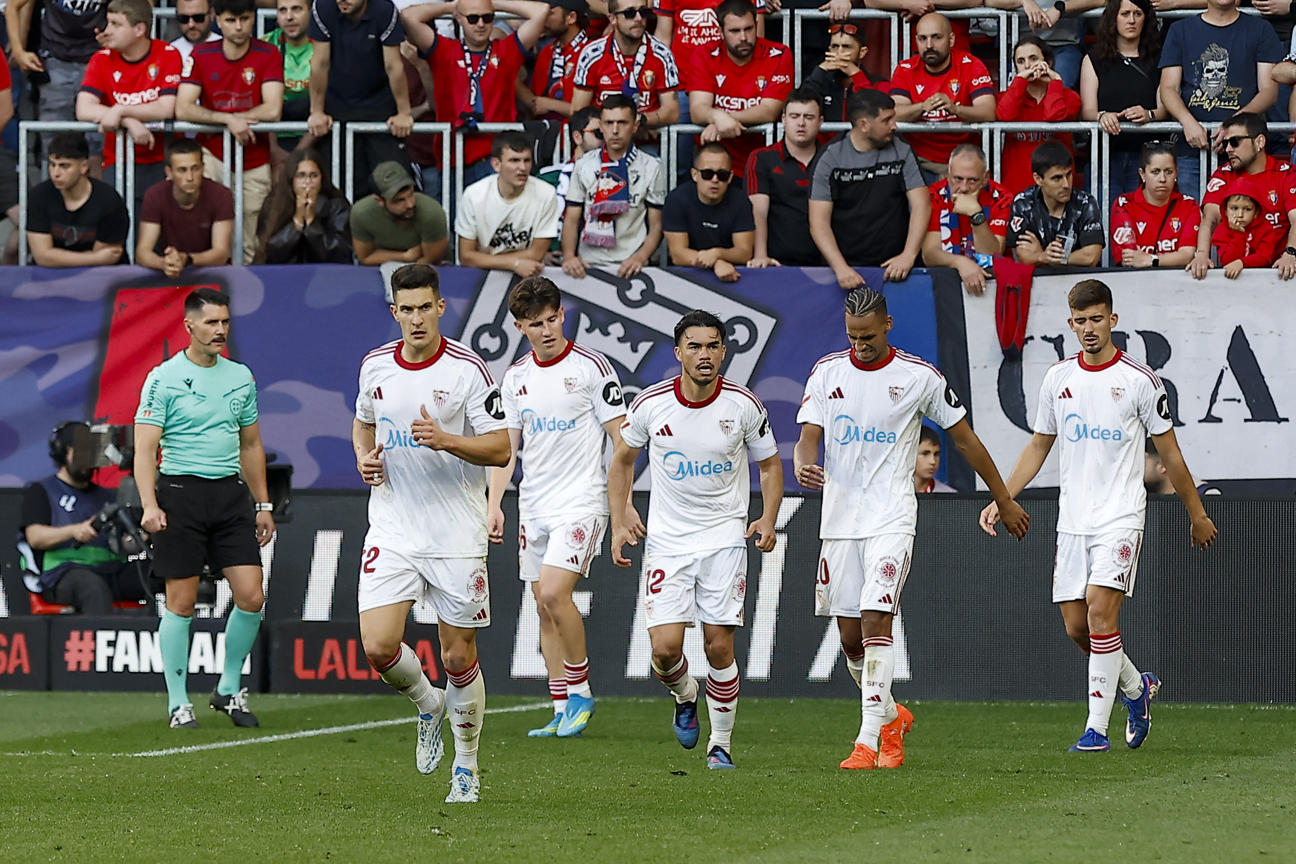 El Pizjuán, Campo de Batalla: Sevilla FC y Real Sociedad se Juegan la Vida en la Jornada 34 de LaLiga