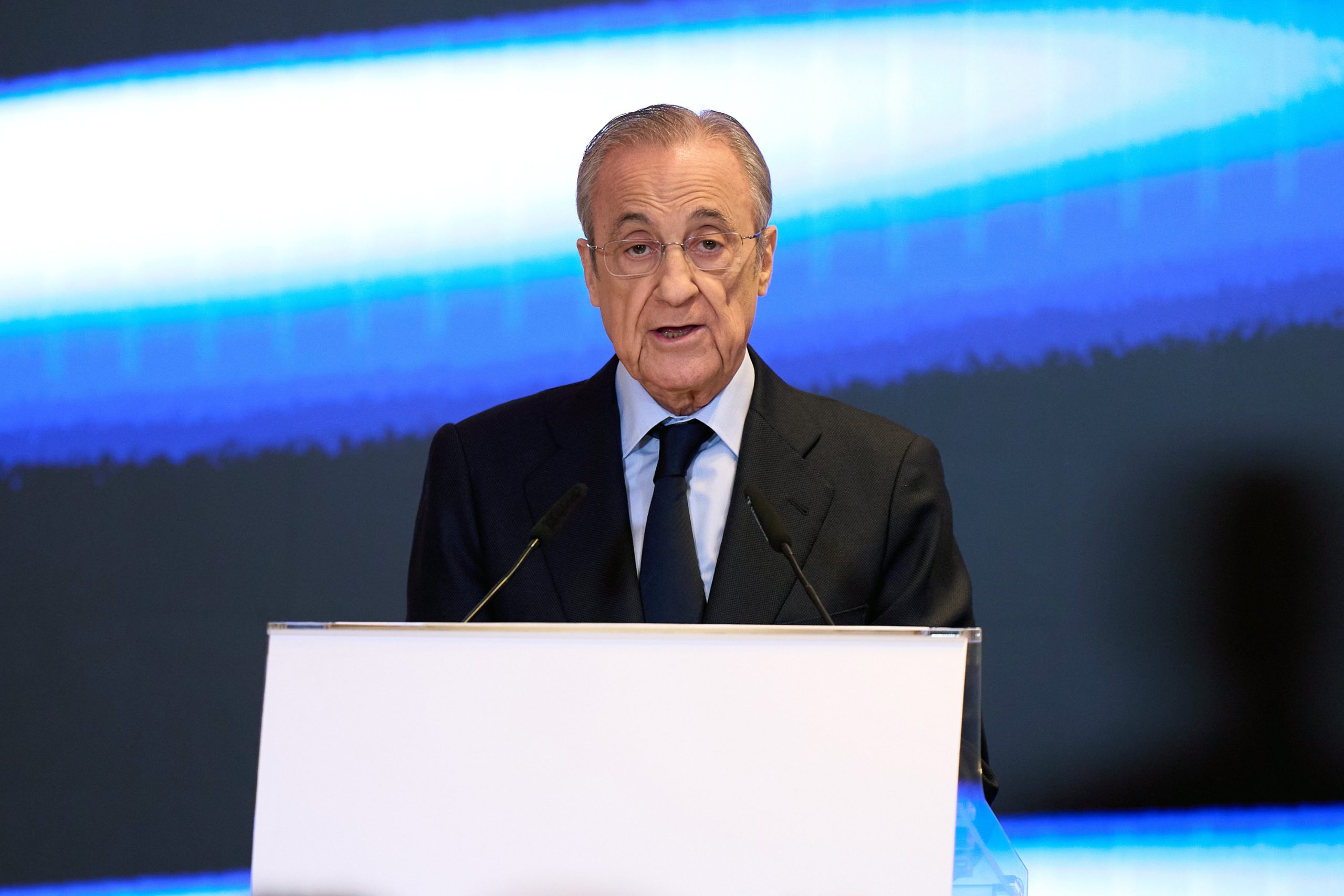 La Búsqueda del Nuevo Entrenador del Real Madrid: ¿Quién Tomará las Riendas?