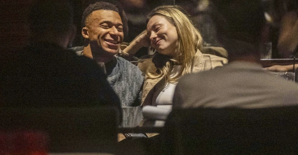 ¡Sorpresa en Madrid! Mbappé y Ester Expósito, Protagonistas de un Encuentro Inesperado con un Taxi en Directo