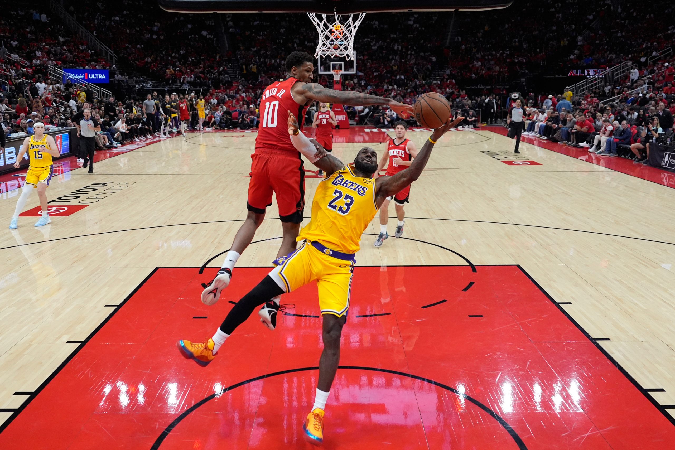¡NBA al Rojo Vivo! Series de Infarto y Remontadas Épicas Definen el Camino a las Semifinales