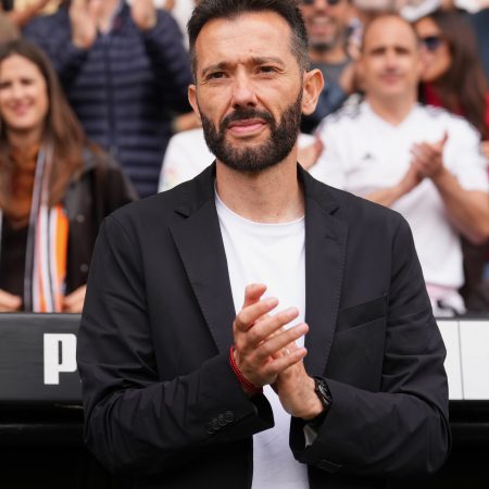 Valencia: ¿Descanso Excesivo o Estrategia Inteligente? Corberán Sale en Defensa de la Planificación