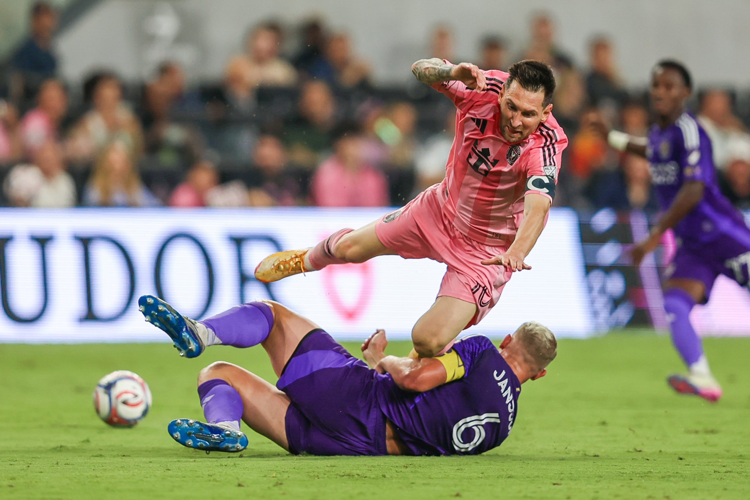 Ojeda silencia a Messi: remontada histórica de Orlando City en el centenario de 'La Pulga' con Inter Miami