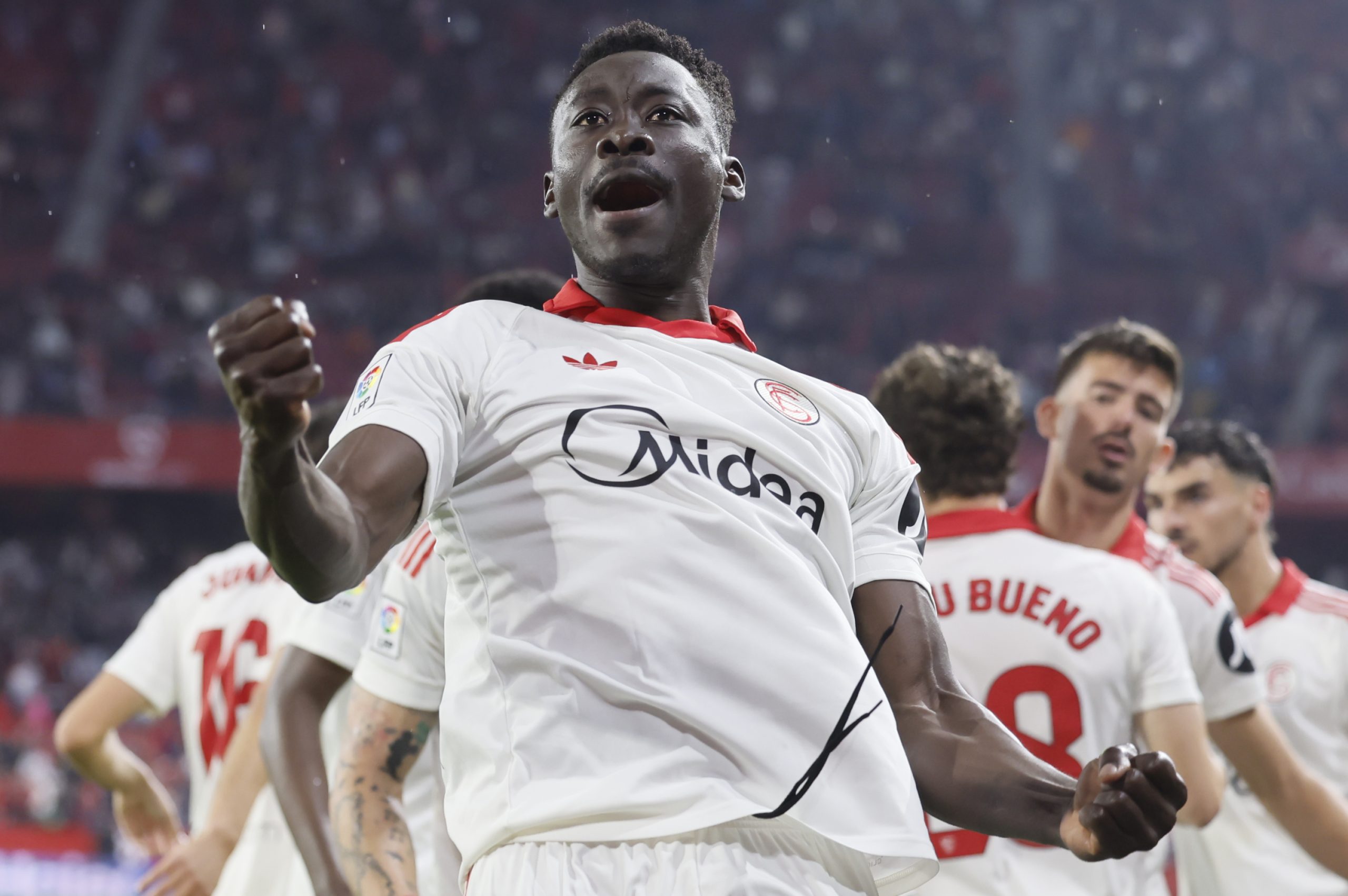 ¡Lleno Total en Nervión! El Pizjuán Rugirá por la Permanencia Ante la Real Sociedad