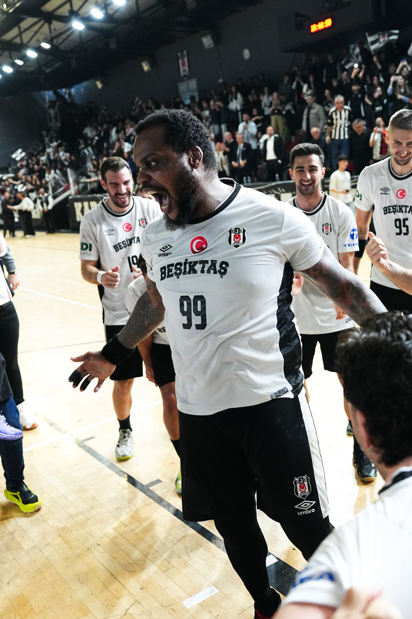 El Gigante Silencioso del Balonmano: Cédric Sorhaindo Cuelga las Botas Tras una Carrera de Leyenda
