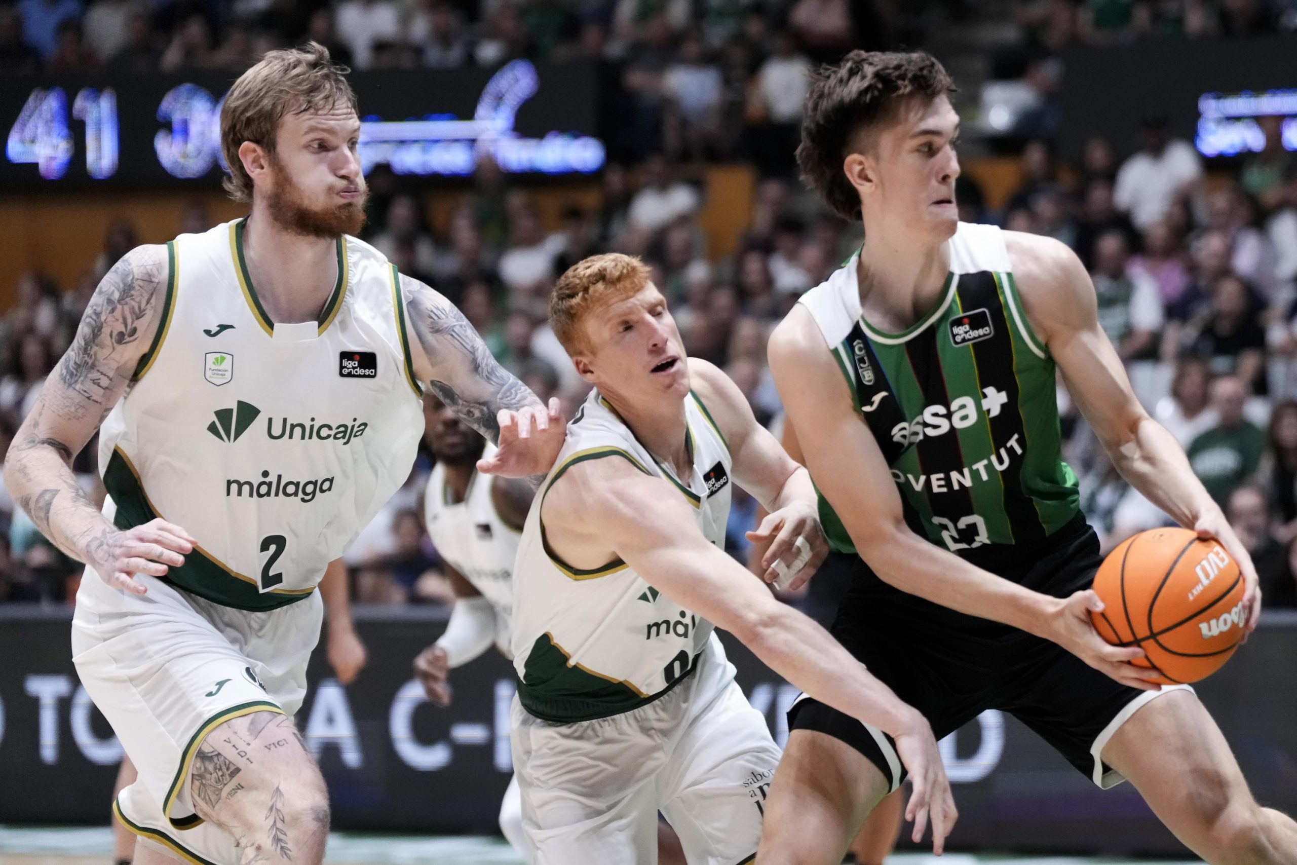 ¡La Liga Endesa enciende motores! Duelos de alto voltaje y la lucha por la cuarta plaza en la Jornada 30