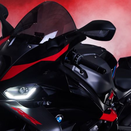 BMW Desata la Furia M: Dos Superbikes Exclusivas para Sudáfrica que Hacen Palidecer a los Supercoches