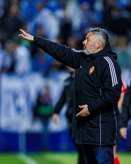 Zaragoza al filo del abismo: Navarro no renuncia a la milagrosa salvación ante Las Palmas