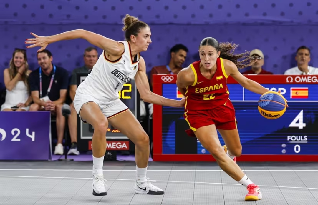 ¡Sandra Ygueravide estrena banquillo con la mirada puesta en el podio mundialista de 3x3!