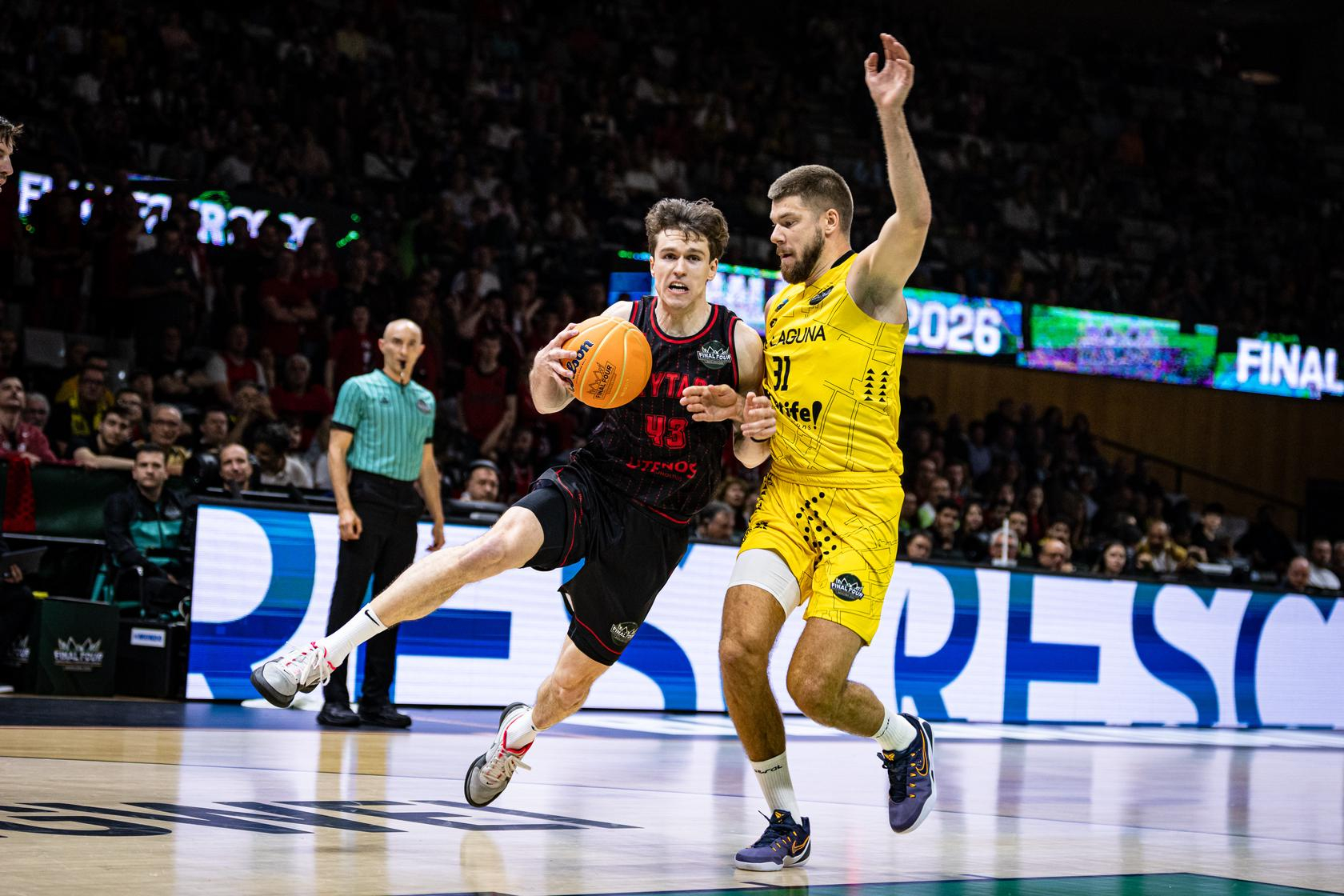 ¡Duro revés para el baloncesto español! Rokas Giedraitis, KO por rotura de ligamento cruzado
