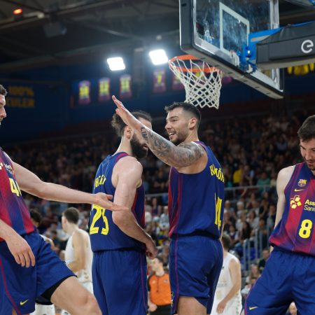 La NBA, un Universo Paralelo: Los Cavaliers Cuestan Seis Barça y Mitchell Supera al Club Catalán