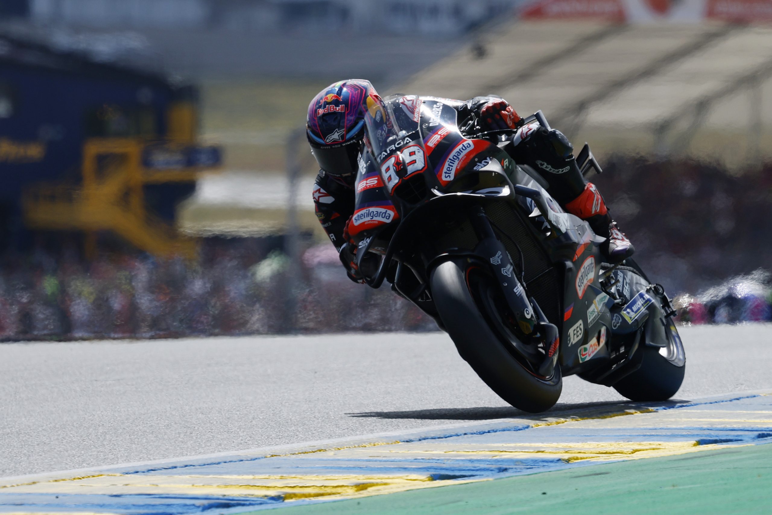 ¡Martín Deslumbra en Le Mans! 