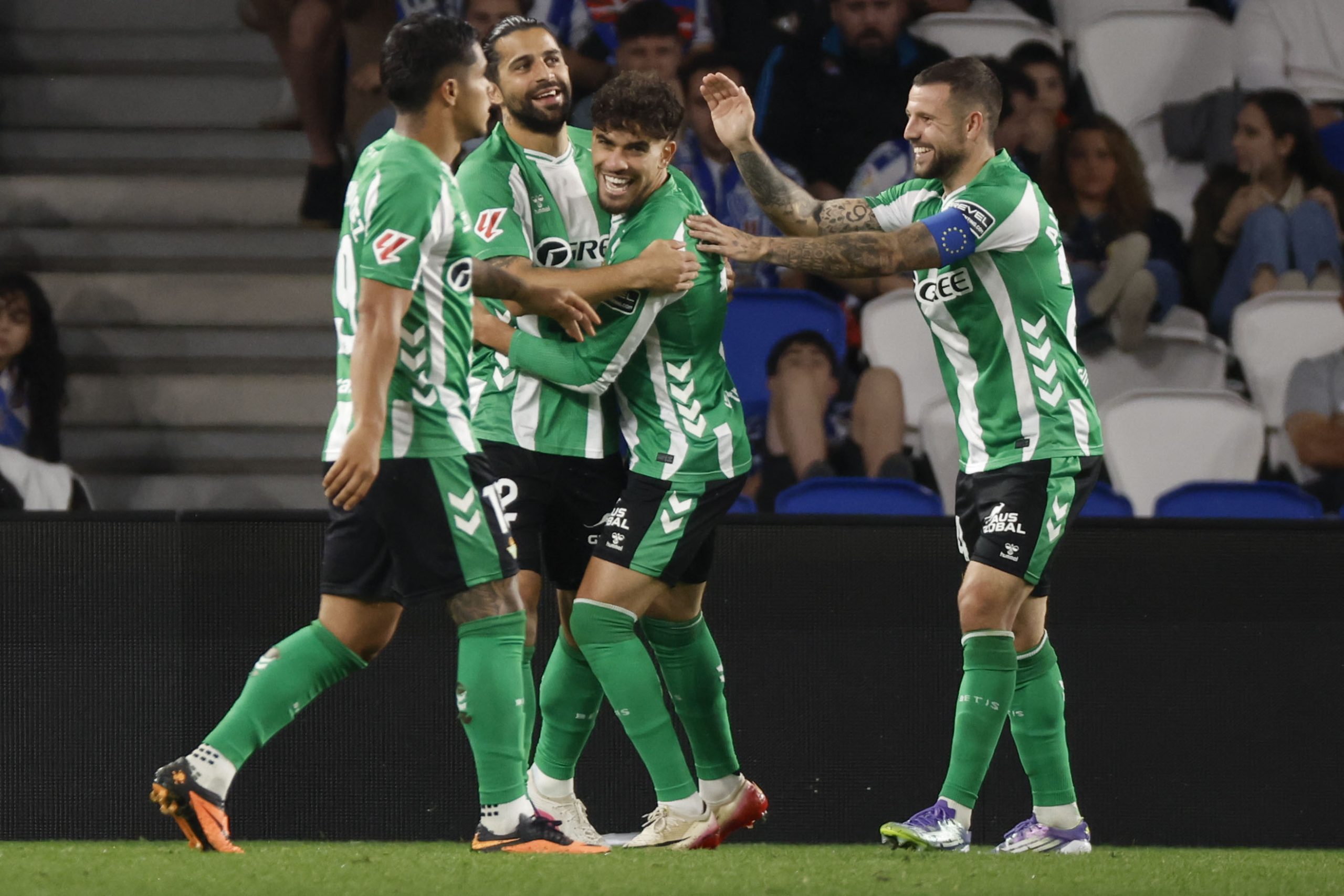 ¡El Betis Conquista Europa! Sexta Temporada Consecutiva Asegurada y Mirada Puesta en la Champions