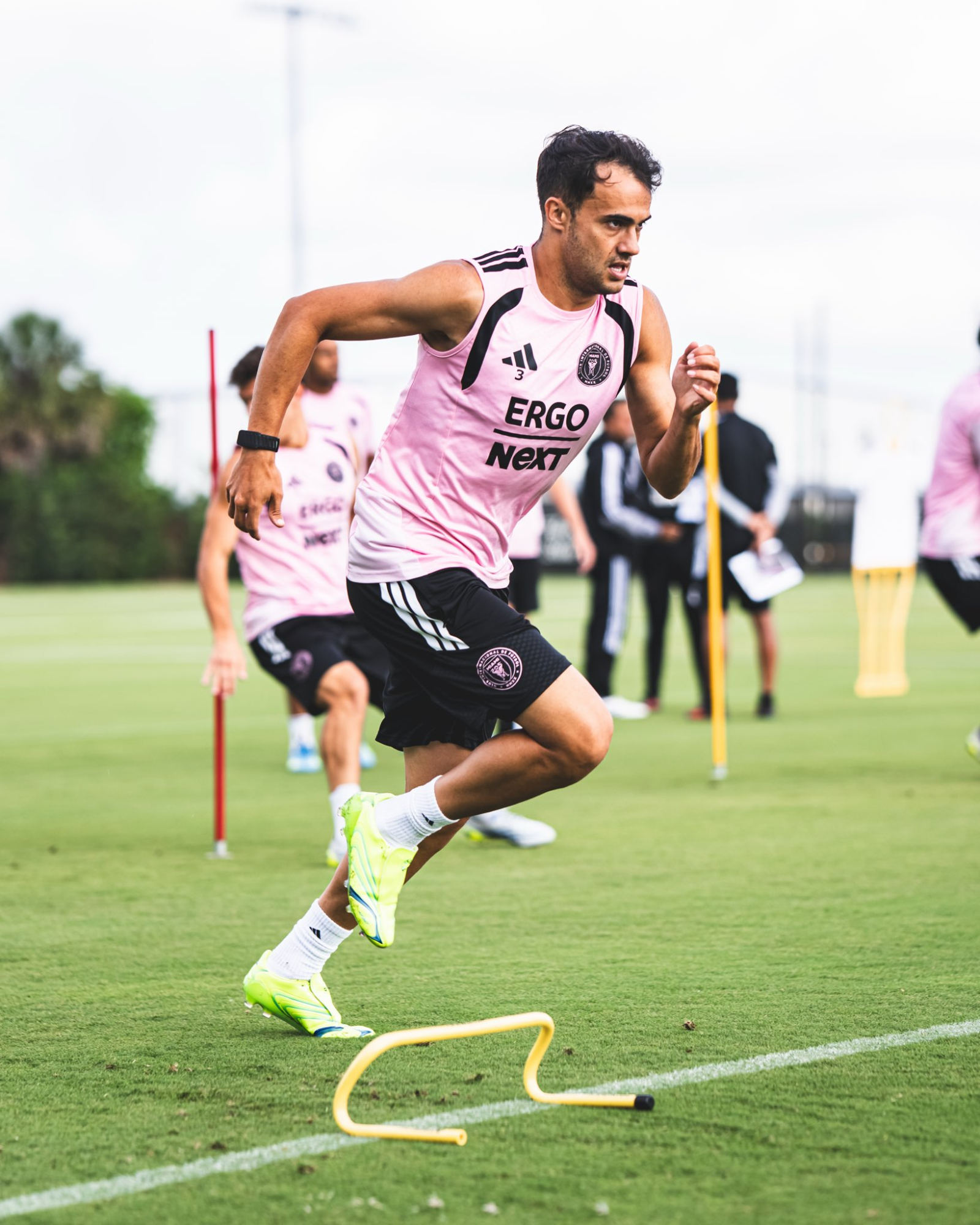 Reguilón: El Viaje Agrio-Dulce hacia la Continuidad en Inter Miami