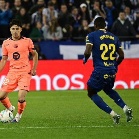 El Barça se ahoga en Mendizorroza: la perla Espart ilumina una noche gris