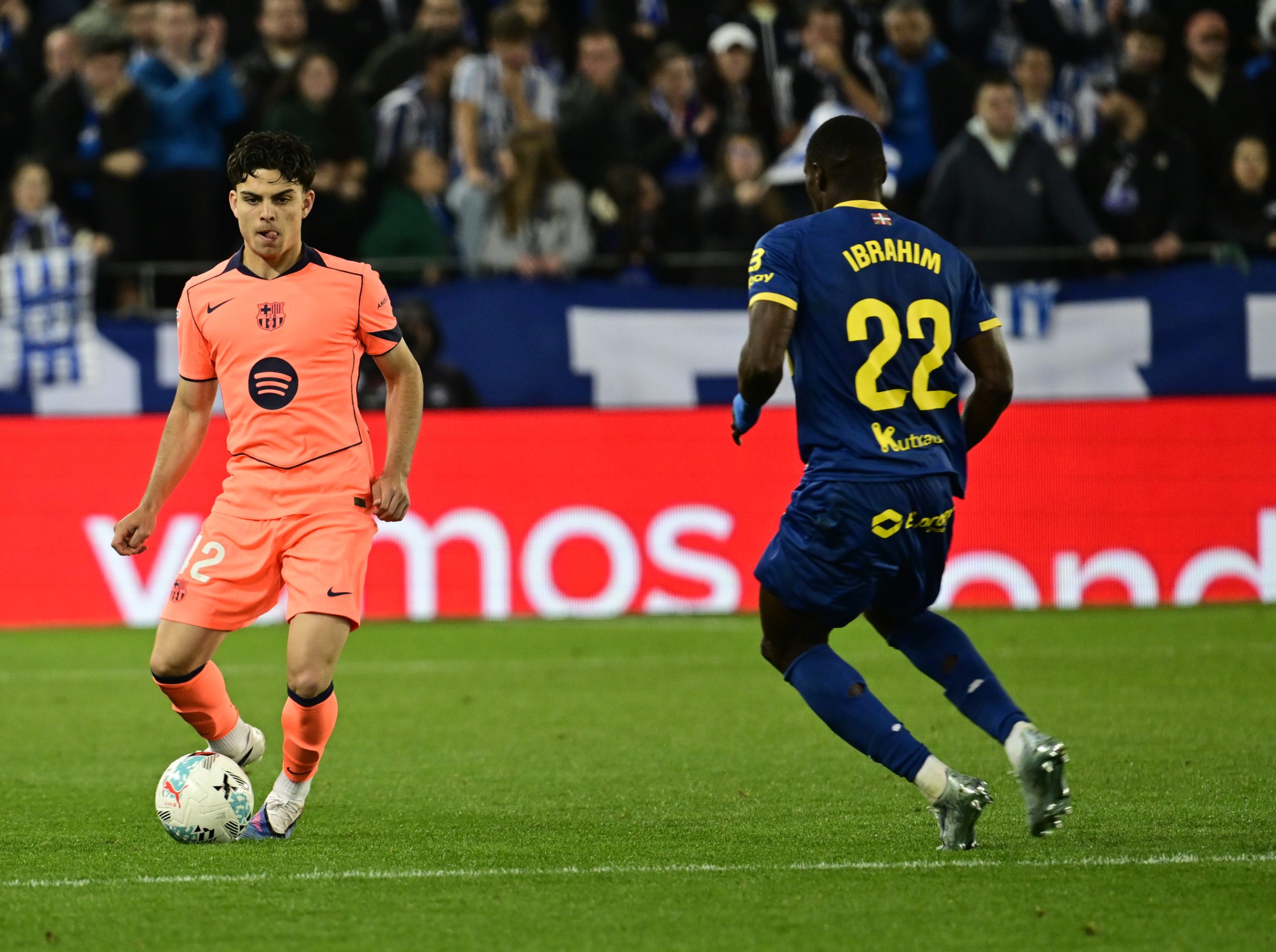 El Barça se ahoga en Mendizorroza: la perla Espart ilumina una noche gris