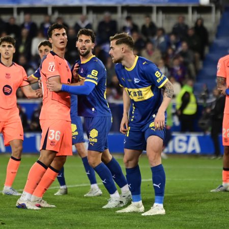 Cortés, el debutante que ilusiona al Camp Nou
