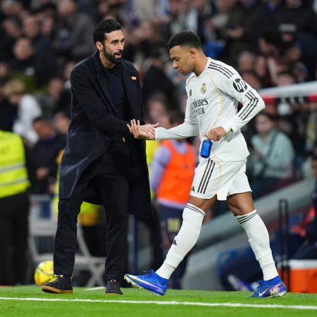 ¡Bombazo en Nervión! Mbappé, titular ante el Sevilla en un once de gala para el Real Madrid