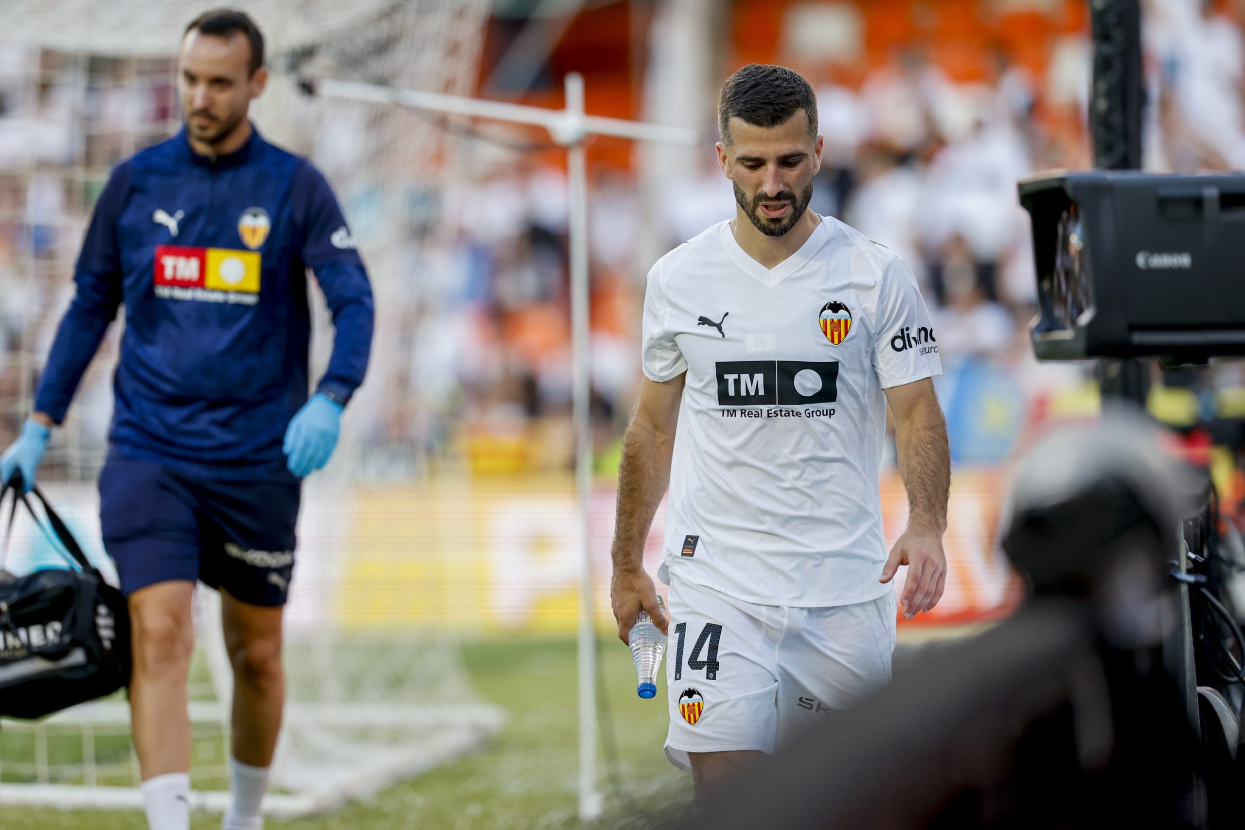 ¡Final de Infarto en Anoeta! Valencia Busca la Salvación Definitiva Ante una Real Sociedad sin Presión