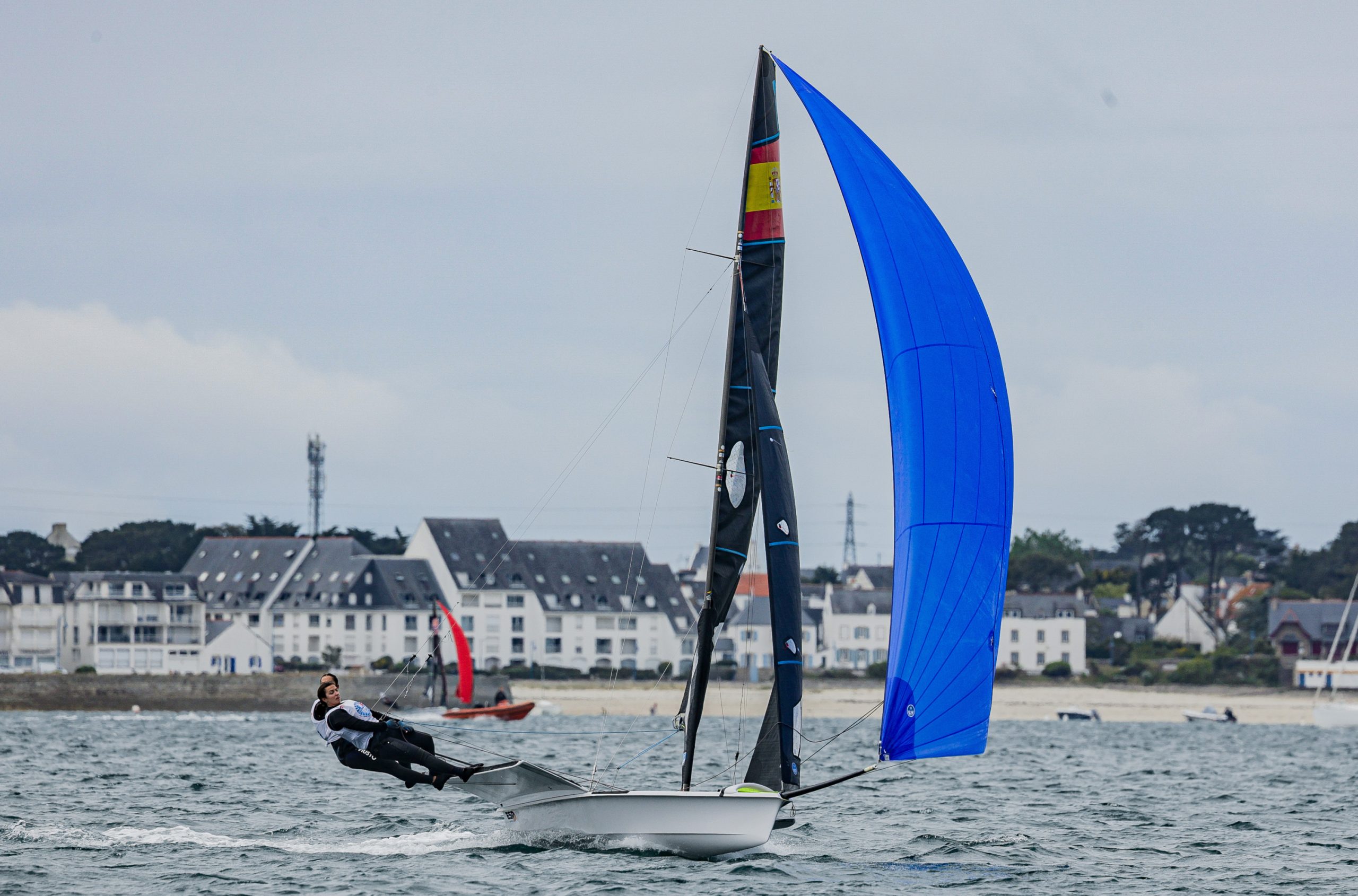 ¡Histórico Doblete a la Vista! Barceló y Cantero Lideran el Mundial de Vela y Van por el Segundo Oro Consecutivo
