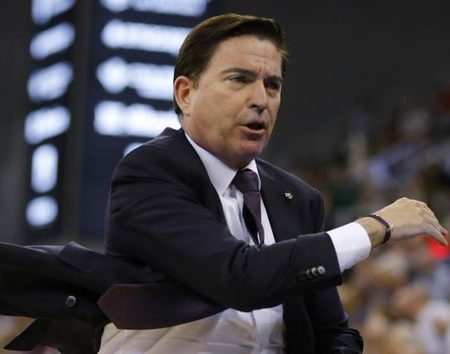 ¡Bomba en el Palau! Xavi Pascual pone rumbo a Dubai, dejando al Barça en vilo