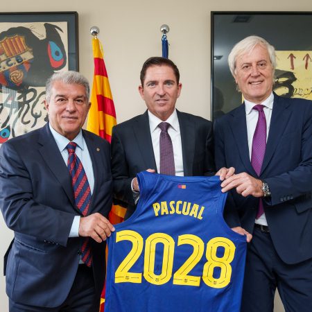 Laporta en Acción: El Presidente Electo Lucha por Retener a Xavi Pascual en un Giro Dramático del Baloncesto Azulgrana