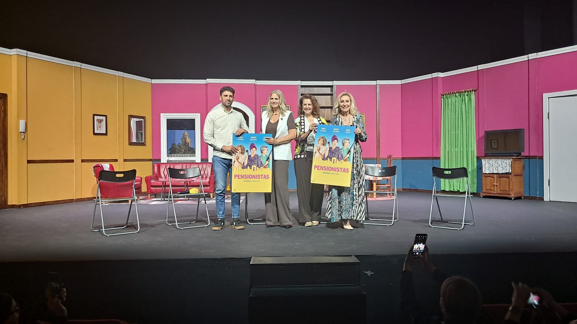 'Pensionistas': La Comedia que Triunfa en Barcelona y Conquista Corazones