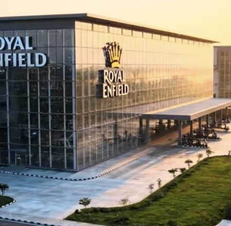 ¡Revolución Motera en Marcha! Royal Enfield Desata su Gigante de Producción en la India