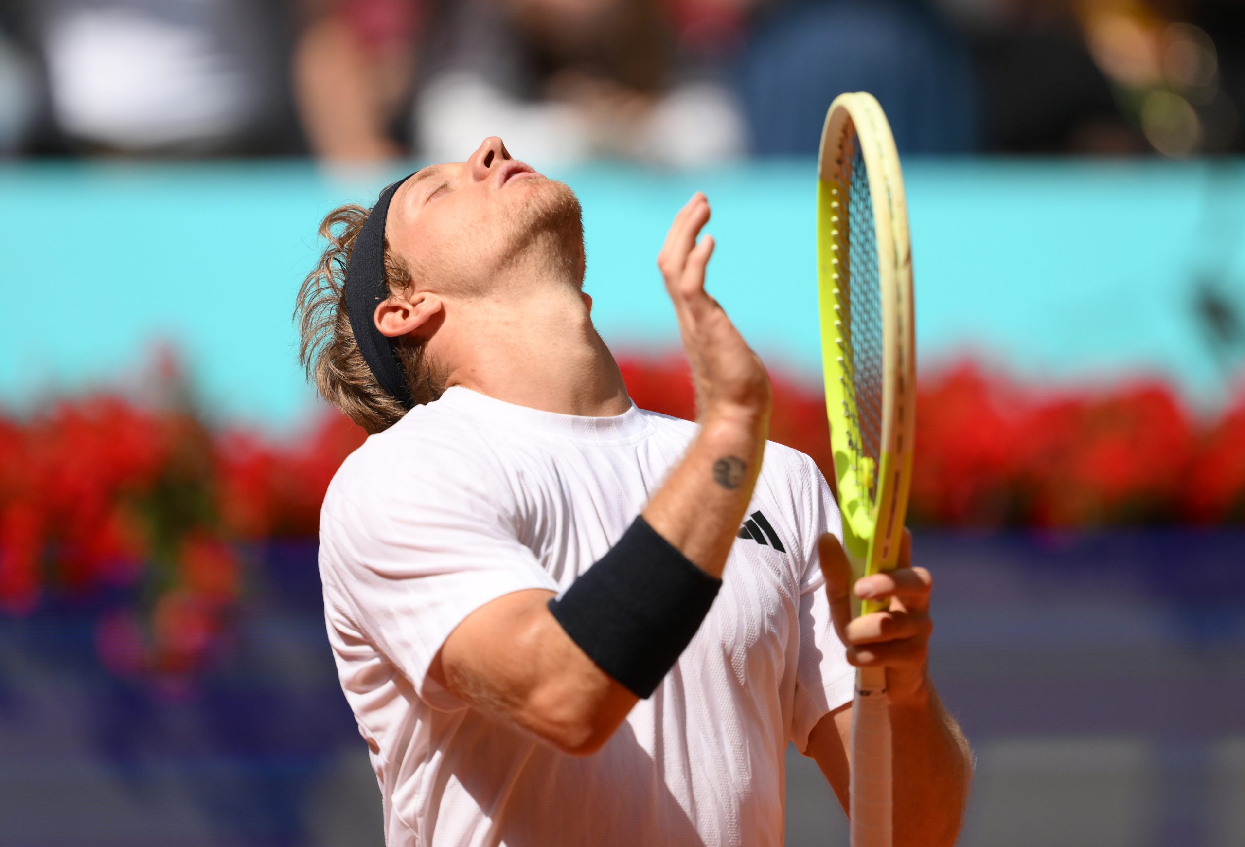 ¡Resurrección Épica en París! Davidovich Remonta un Partido Agónico y Avanza en Roland Garros