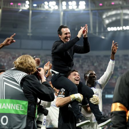 Emery, el “enfermo por ganar” que une al Aston Villa: Dibu Martínez desvela la clave del éxito
