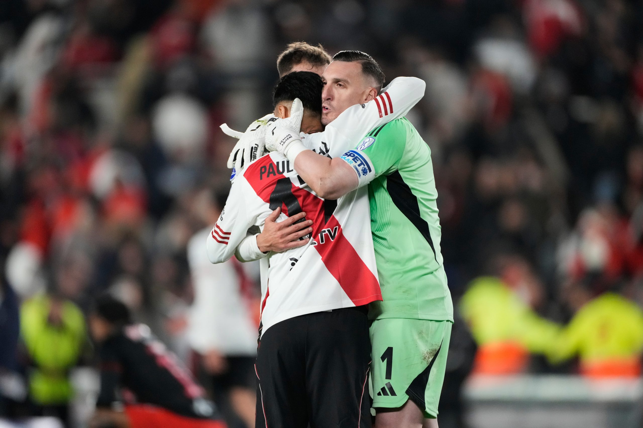¡Infarto en Núñez! River Plate Empata Sobre la Hora y Sigue Soñando en la Sudamericana