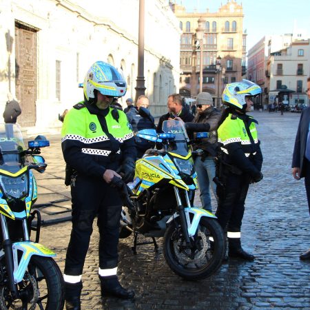 ¡Aluvión de Multas de 200€ Sacude a los Motoristas del Estadio de La Cartuja!