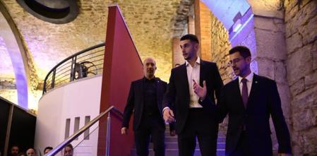 Joan Garcia: El Guardián del Bages Conquista el Mundo del Fútbol