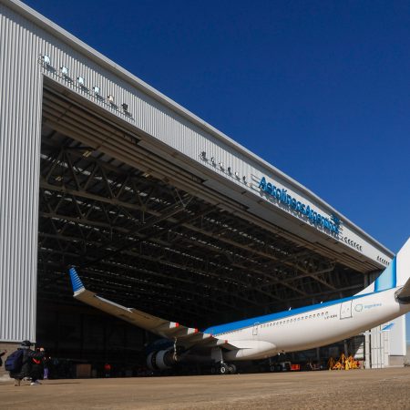 ¡Alas de Gloria! El Avión de Aerolíneas Argentinas Despega Hacia el Mundial 2026 con el Espíritu de Messi