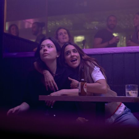 ‘Se tiene que morir mucha gente’: La nueva joya de Movistar Plus+ que conquista crítica y público